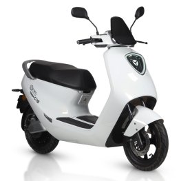 I.M.L. Yadea C1S 60V 32Ah 2200W, White elektrilised tõukerattad